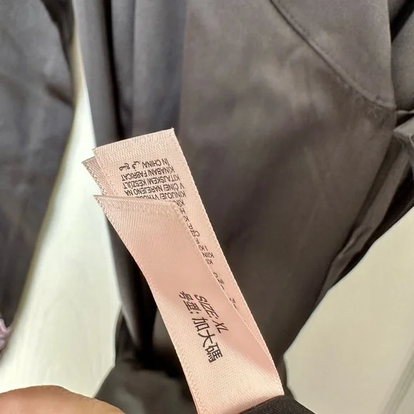 NWT Agent Provocateur 100% Silk Darina Dressing Gown Black Robe Luxury Lingerie - Picture 15 of 17